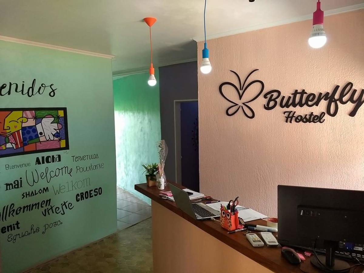 Butterfly Hostel Puerto Iguazú Esterno foto