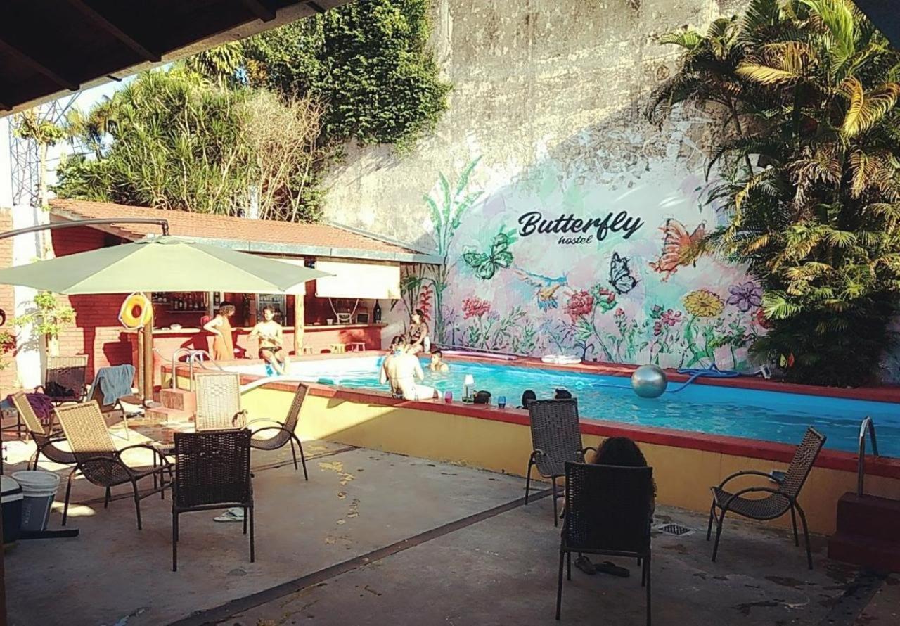 Butterfly Hostel Puerto Iguazú Esterno foto