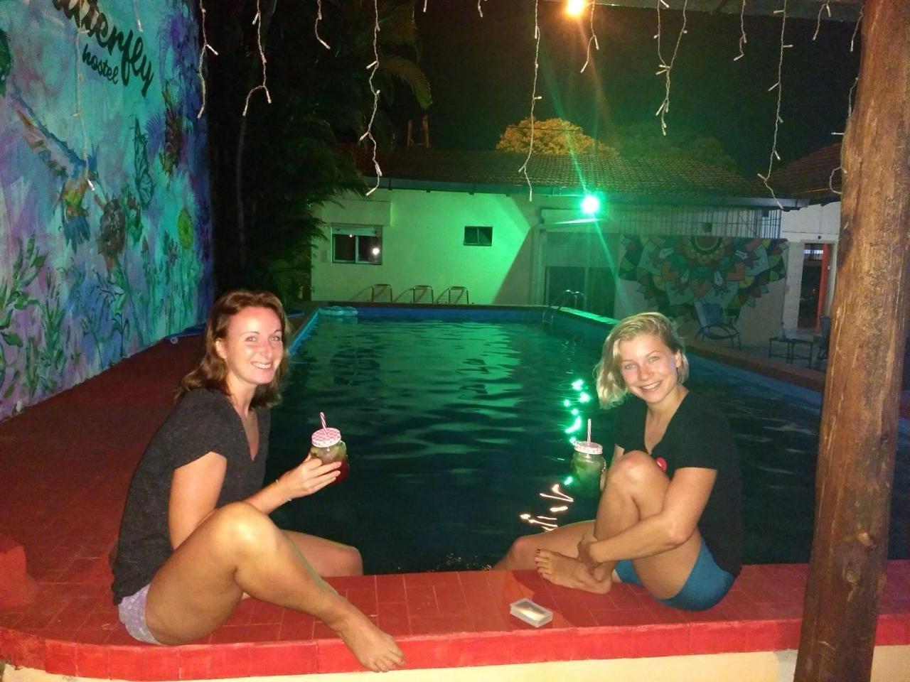 Butterfly Hostel Puerto Iguazú Esterno foto