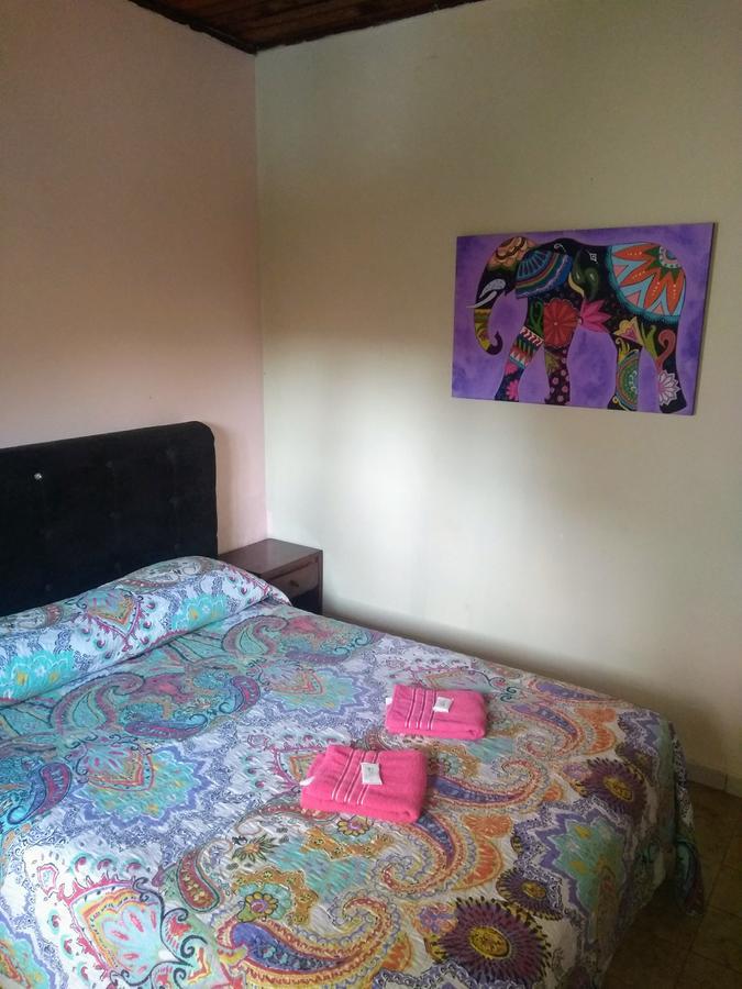 Butterfly Hostel Puerto Iguazú Esterno foto