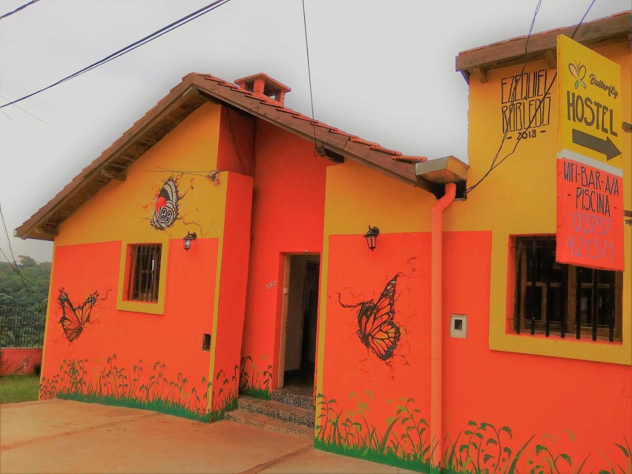 Butterfly Hostel Puerto Iguazú Esterno foto